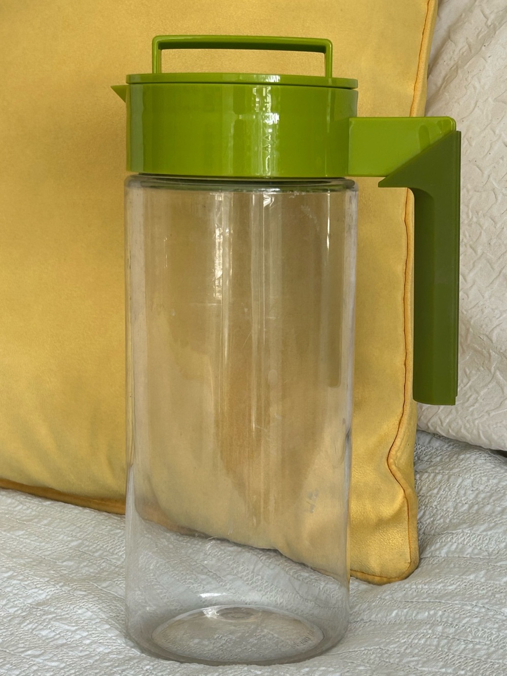 Takeya Modern Plastic Pitcher
